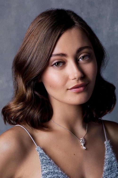 Kép: Ella Purnell színész profilképe