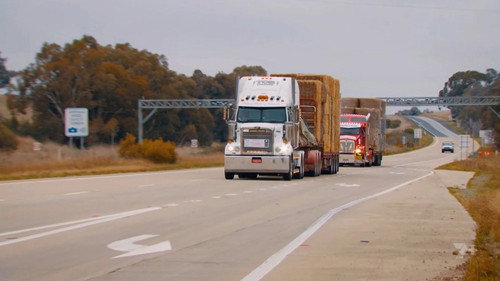 Rides Down Under: Aussie Truckers S01E03 backdrop