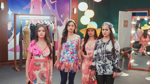 The Makwana Ladies In Trouble