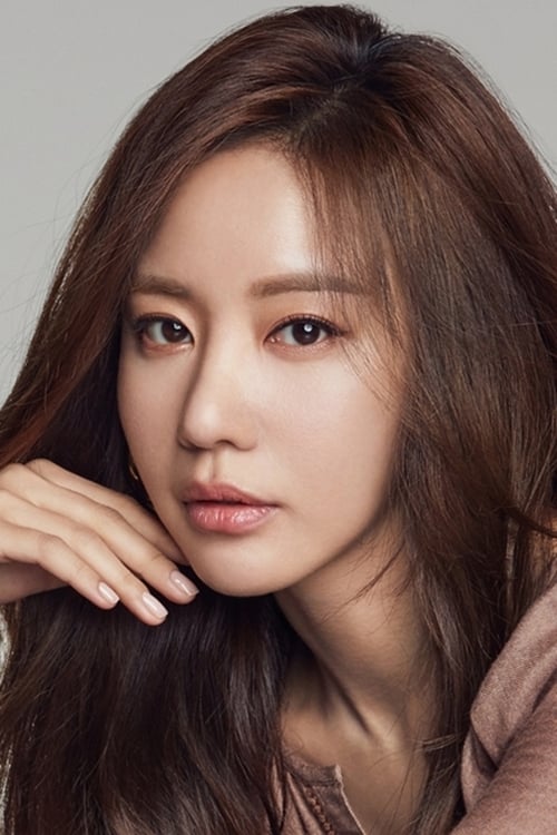 Photos of Kim Ah-joong.