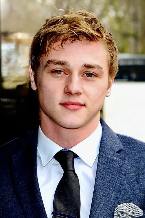 Kép: Ben Hardy színész profilképe
