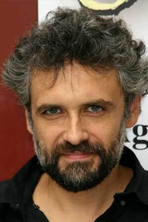 Kép: Pau Durà színész profilképe