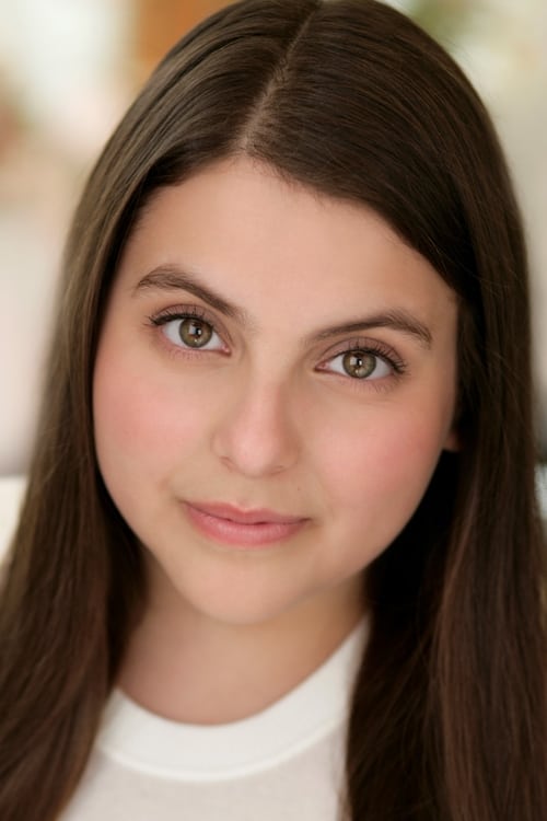 Beanie Feldstein isJulie Steffans