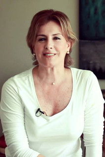 Carole James ha trabajado con Pilar Brescia en 1 ocasiones