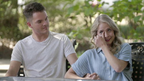 Welcome to Plathville S08E01 backdrop