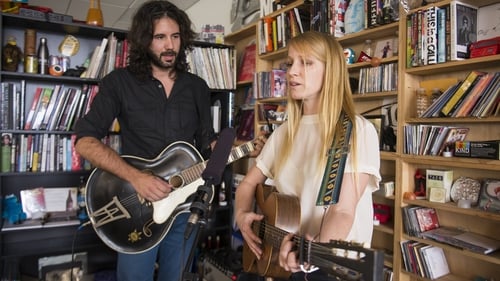 Poster della serie NPR Tiny Desk Concerts