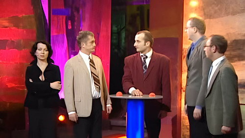 Tygodnik Moralnego Niepokoju - Season 1 Backdrop Blur