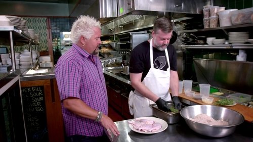 Escena del episodio 14 de la temporada 33 de la serie Diners, Drive-Ins and Dives