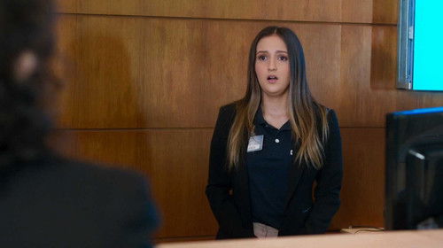 Luccas Neto em: O Hotel Mágico