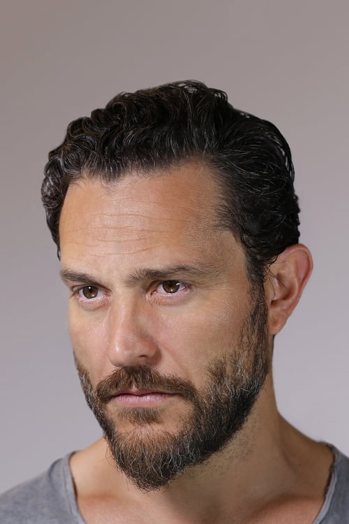 Kép: Yorgos Karamihos színész profilképe