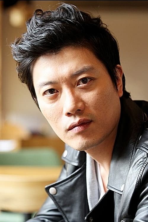 Kép: Park Hee-soon színész profilképe