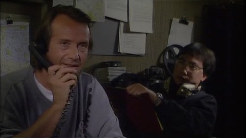 Escena del episodio 3 de la temporada 3 de la serie Commissaire Moulin