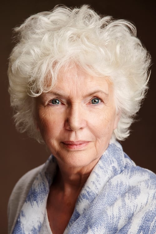 Fionnula Flanagan isGrandma’am