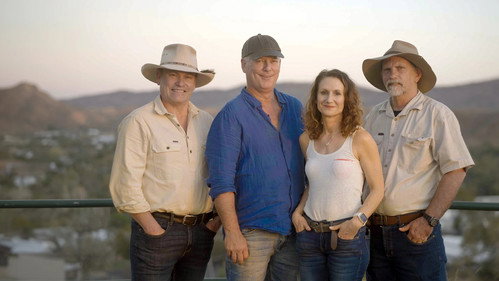 Hunting Outback Gold - Season 1 Backdrop Blur