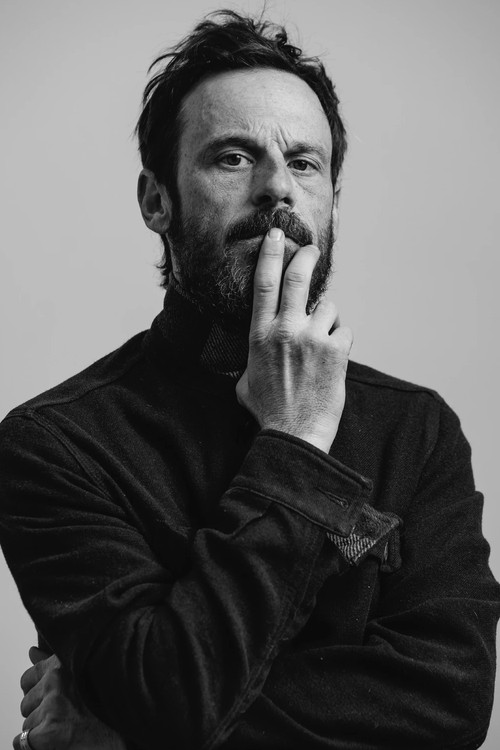 Scoot McNairy - صورة 12