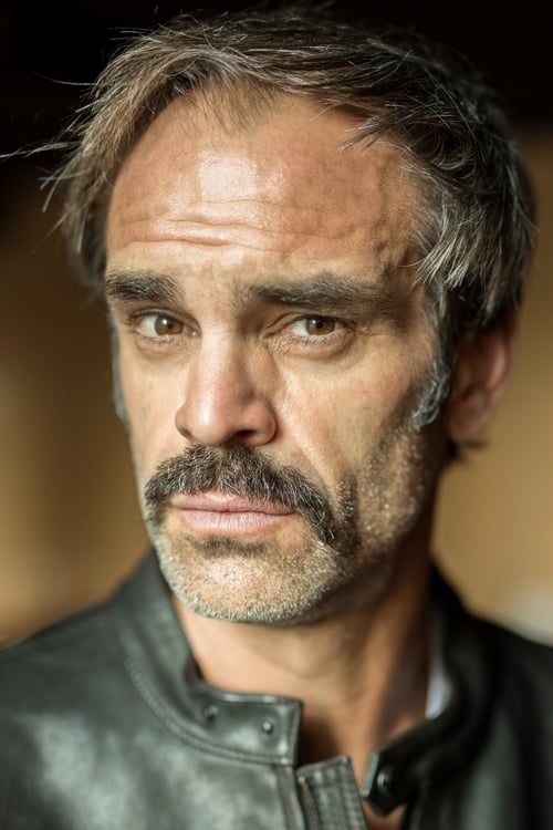 Kép: Steven Ogg színész profilképe