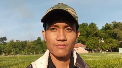 Rumah Hening Backdrop Blur