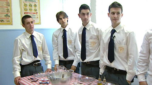 Escena del episodio 1 de la temporada 1 de Curso del 73