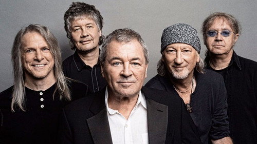 Deep Purple Black Night Live in Bombay Backdrop Blur