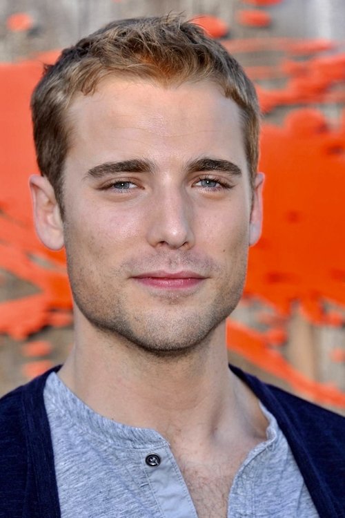 Image de Dustin Milligan