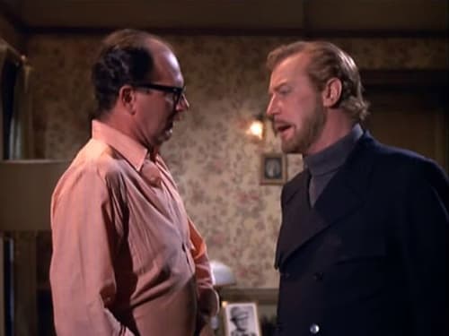 Escena del episodio 13 de la temporada 2 de The Ghost & Mrs. Muir