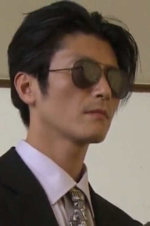 氷崎健人