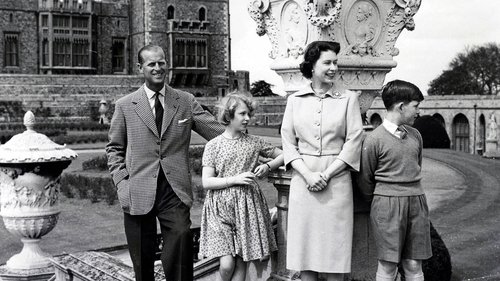 Secrets of the Royal Gardens