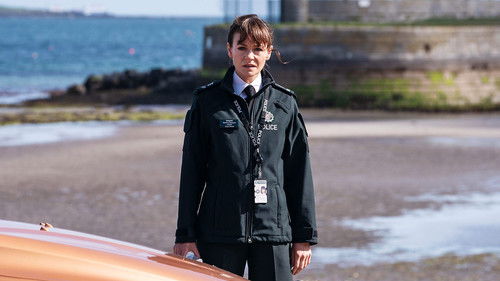 Hope Street S05E04 backdrop