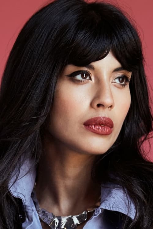 Kép: Jameela Jamil színész profilképe