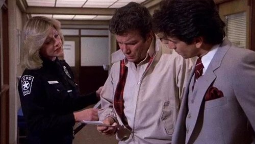 Escena del episodio 3 de la temporada 1 de la serie T. J. Hooker