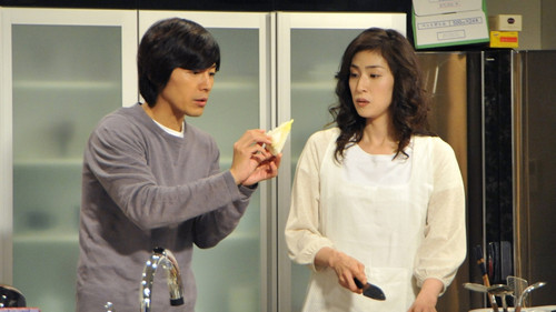 Principal and practice of a disproportionate romance