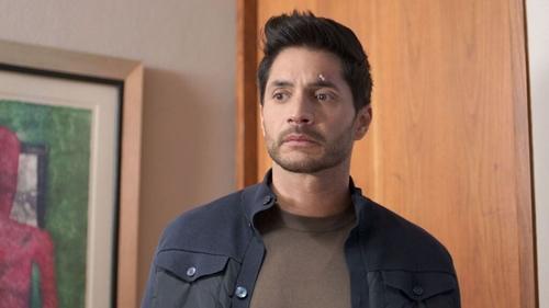 Escena del episodio 14 de la temporada 1 de la serie El amor no tiene receta