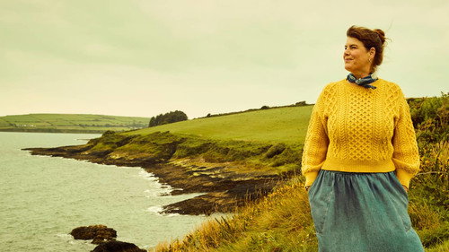 Bij Van Boven thuis, in Ierland - Season 1 Backdrop Blur