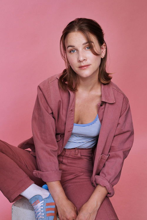 Lea Freund como Lily Hartmann