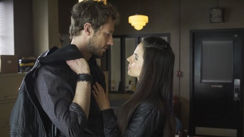 Lost Girl: 1×2