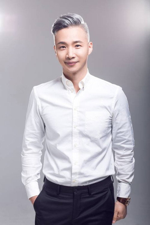 周东亮