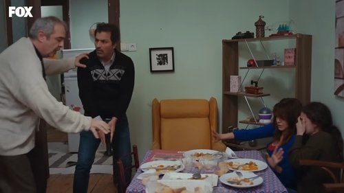 Escena del episodio 12 de la temporada 3 de la serie Mujer