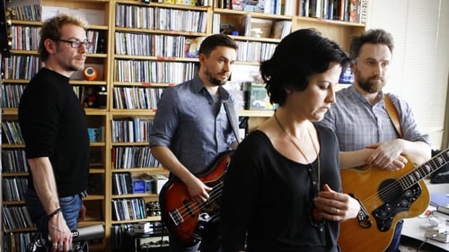 Poster della serie NPR Tiny Desk Concerts