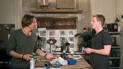 Episode 2276 still