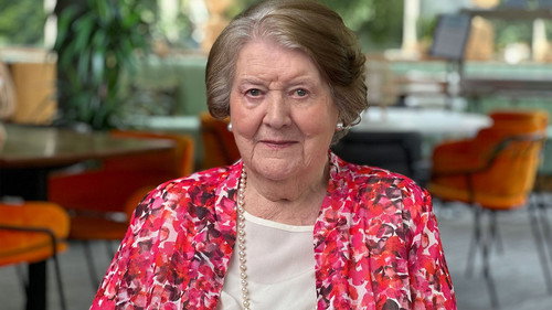 Dame Patricia Routledge Remembers… Hetty Wainthropp Investigates
