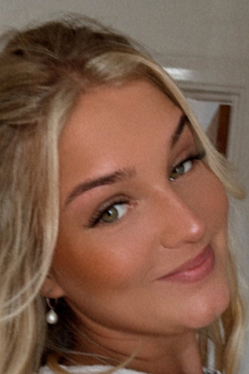 Harriet Cowan photo 2
