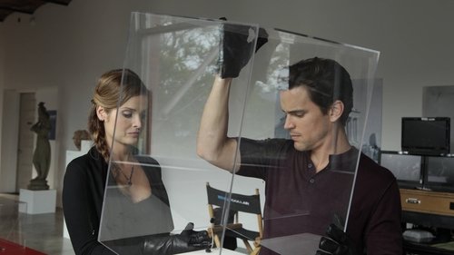 Escena del episodio 8 de la temporada 4 de la serie Ladrón de guante blanco