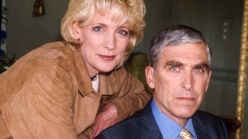 Escena del episodio 2 de la temporada 3 de la serie Jonathan Creek