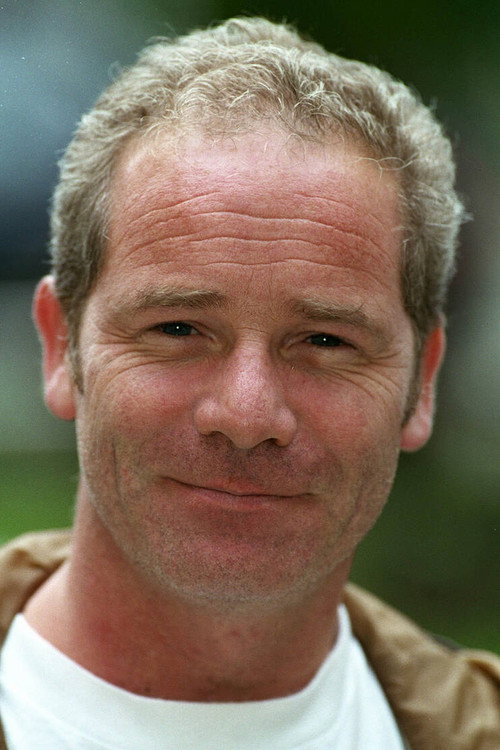 Kép: Peter Mullan színész profilképe