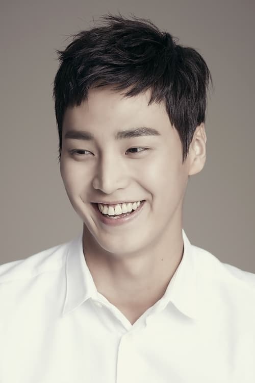 Kép: Lee Tae-hwan színész profilképe