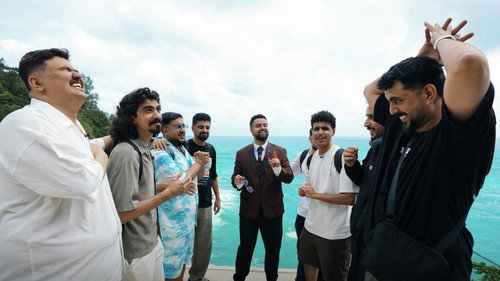 Episode 1 from SXB island episode image