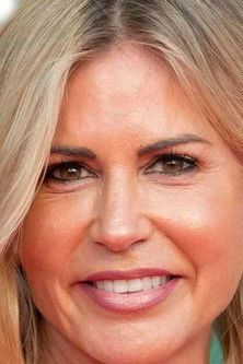 Patricia Cerezo — personaje: Self - Panelist