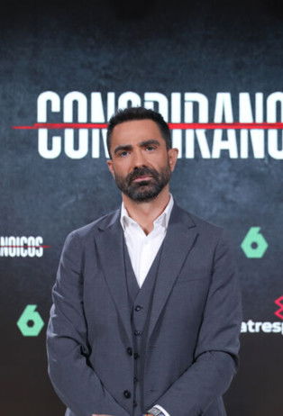 Escena 1 de Conspiranoicos