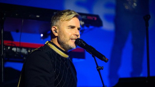 Take That play Baloise Session