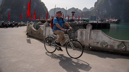 Bill Bailey’s Vietnam